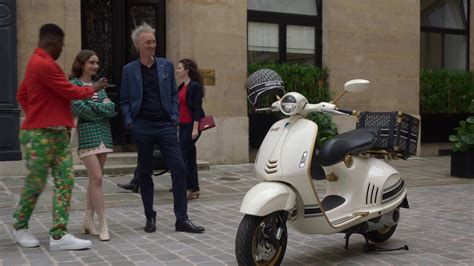 emily in paris vespa dior